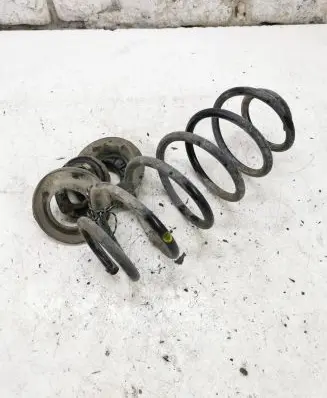 Toyota Yaris Rear coil spring