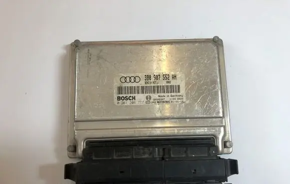 Audi A6 S6 C5 4B Engine control unit/module 3B0907552AH 0261206777