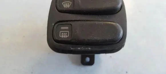 Mazda Xedos 6 Windscreen/window heater switch