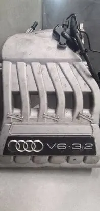 Audi A6 S6 C5 4B Intake manifold 022133203 022133201