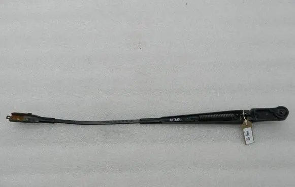 Opel Zafira B Front wiper blade arm 13145563