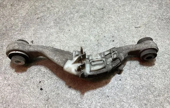 BMW 5 G30 G31 G38 Rear control arm 