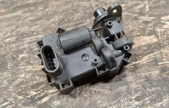 Chevrolet TrailBlazer Front gearbox reducer motor 46003022
