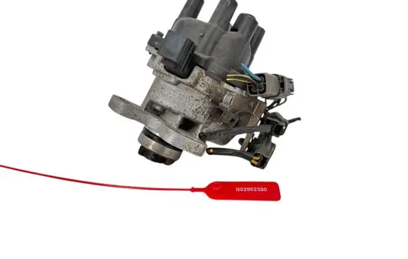 Mazda 323 Ignition distributor D4T89-02