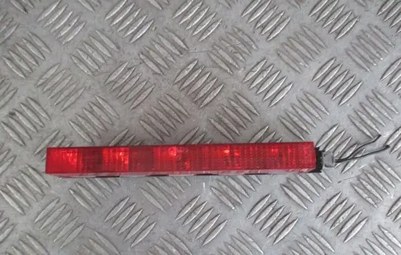 Ford Focus Third/center stoplight