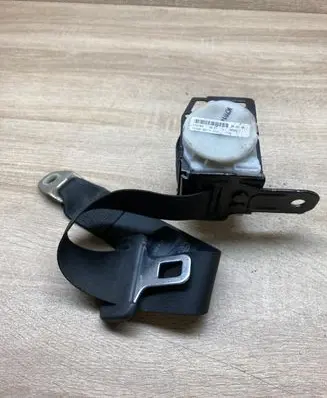 Toyota Corolla E120 E130 Rear seatbelt 7336002171 132782