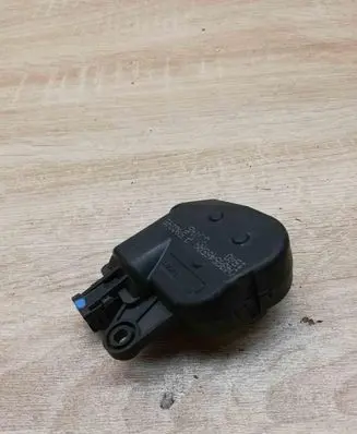 Chrysler Voyager Air flap motor/actuator 04885465AA