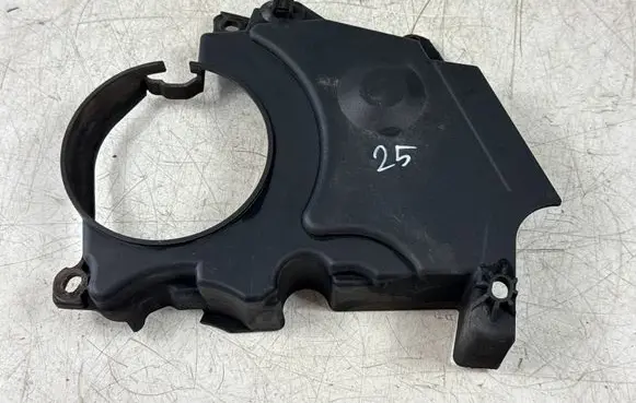 Peugeot 3008 I Timing belt guard (cover) 9682068380