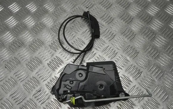 Subaru Outback (BS) Front door lock A047027 T9927