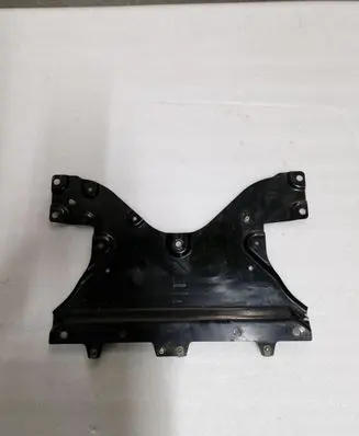 Jeep Grand Cherokee WL Engine splash shield/under tray 68414947AA