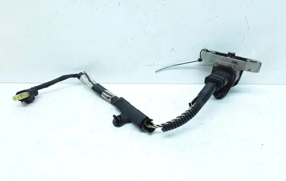 Volvo S60 Crankshaft position sensor 31441271