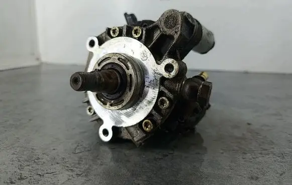 Ford Fiesta Fuel injection high pressure pump