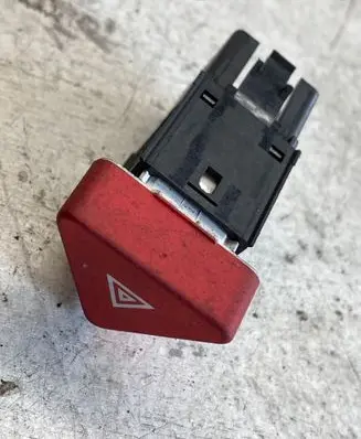 Volkswagen Golf V Hazard light switch 5m0953509