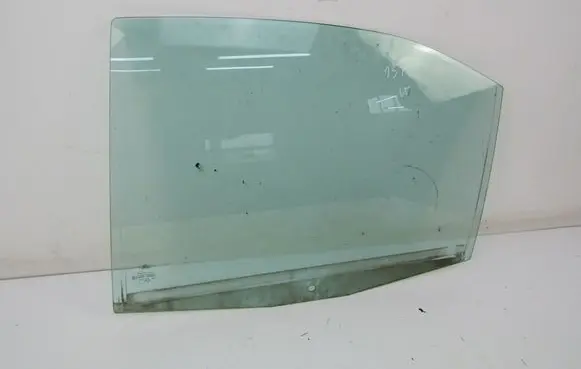 Ford Mondeo Mk III Rear door window glass 