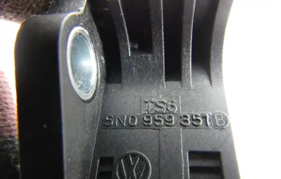 Volkswagen PASSAT B7 Airbag deployment crash/impact sensor 5n0959351b