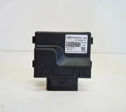 Audi A4 S4 B9 8W Fuel injection pump control unit/module 8W0906093D