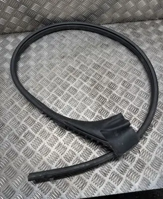 Mercedes-Benz S C217 Front door rubber seal A2177200301