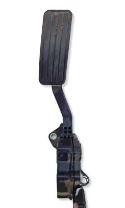 Subaru Outback Accelerator throttle pedal 1988007120