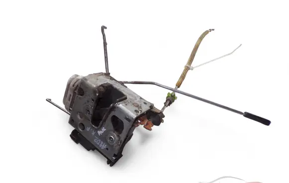 Audi A8 S8 D2 4D Front door lock