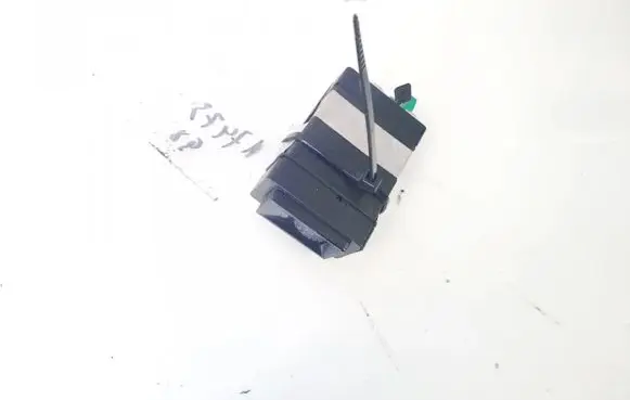 Skoda Superb B5 (3U) Seat heating switch 3u0963563