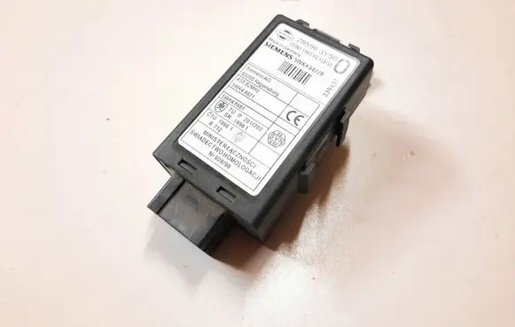 Nissan X-Trail T30 Door central lock control unit/module 5WK46472B