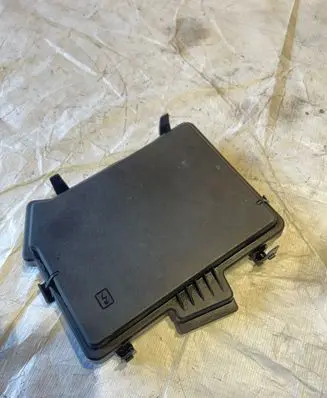 Renault Zoe Fuse box cover 284B86873R