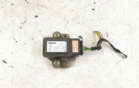 Mercedes-Benz A W168 ESP acceleration yaw rate sensor 0025426618 A0025426618