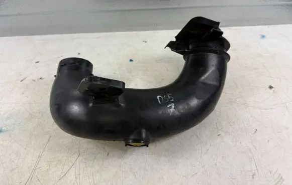 Citroen DS5 Air intake hose/pipe 9680957080