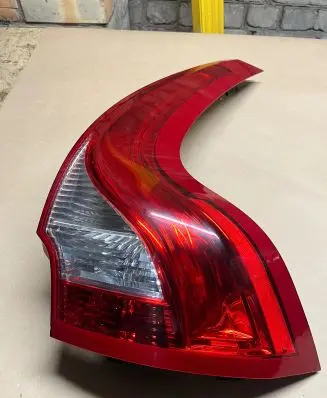 Volvo XC60 Rear/tail lights 31323035 26092013 L90007893