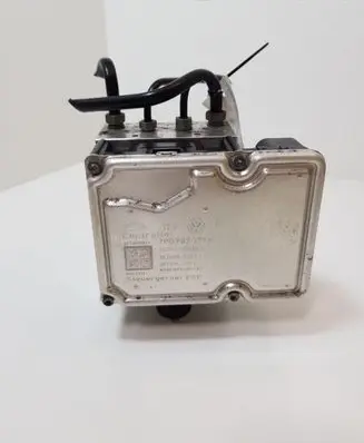 Volkswagen Touareg II ABS control unit/module 7P0907379K 7P0614517K