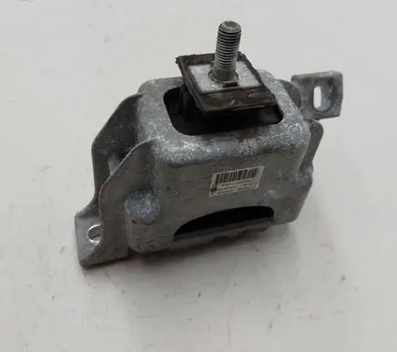 Mini Cooper Countryman R60 Engine mount bracket 6778645