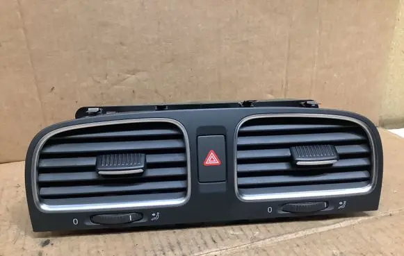 Volkswagen Golf VI Dash center air vent grill 5K0815735D 5K0815736D