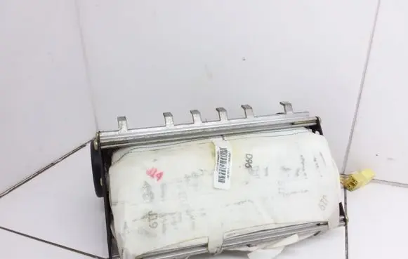Mazda 323 Passenger airbag DALM7Y4UBKL HERG2001BC