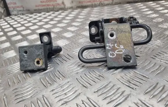 Audi Q7 4L Rear door hinge set 4L0833412