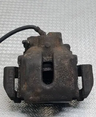 BMW X5 E53 Front brake caliper