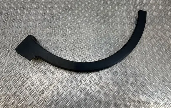 KIA Sorento Front arch trim 87711C5000