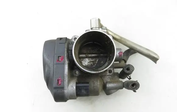 Volkswagen Golf IV Throttle body valve 06A133062A