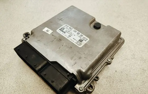 Mercedes-Benz ML W166 Engine control unit/module A6421508900 A0064467140 1039S36627