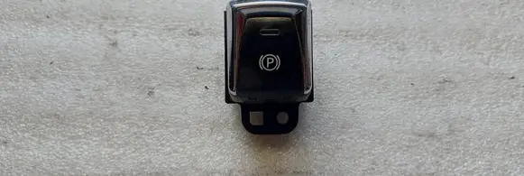 Nissan X-Trail T32 Hand brake release handle 15Y09SD