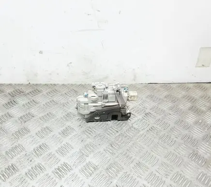 Audi A6 S6 C6 4F Front door lock 4F2837015