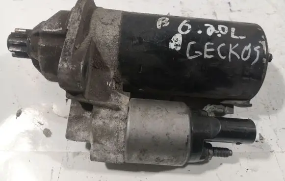 Volkswagen PASSAT B6 Starter motor 0001123014