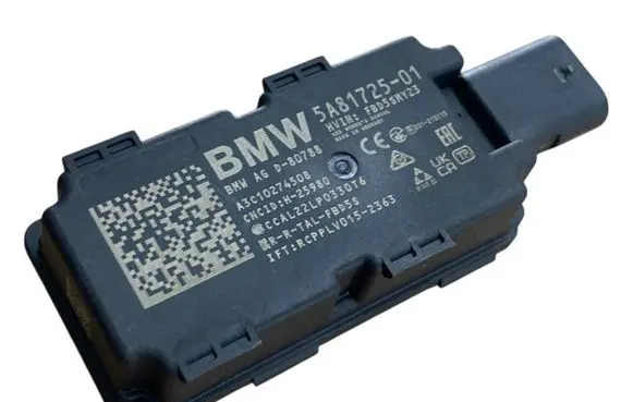 BMW X5 G05 Keyless system antenna 5A81725 A3C10274508 61355A81725