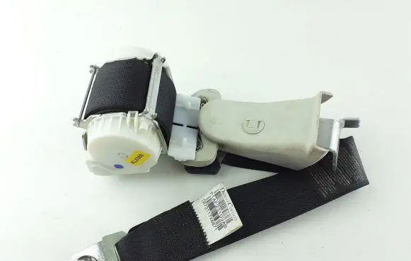 Chrysler Voyager Third row seat belt P1AF231DVAB KL6368