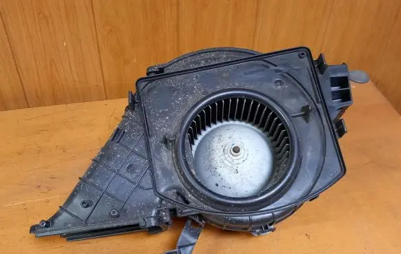Renault Master III Heater fan/blower 5F2130100