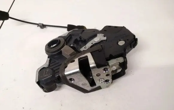Honda Civic IX Front door lock 72151tv0e000 72151-tv0-e000