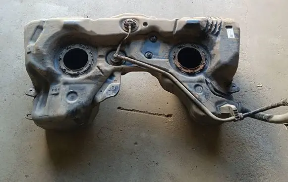 Volkswagen Tiguan Fuel tank 5N0201085K W00071688