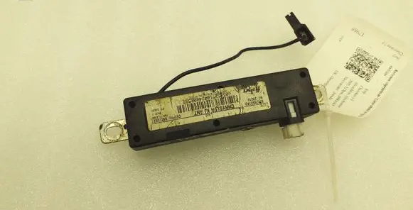 Jeep Cherokee III KJ Aerial antenna amplifier