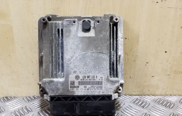 Skoda Octavia Mk2 (1Z) Engine control unit/module 1Z0907115D 0261S02478