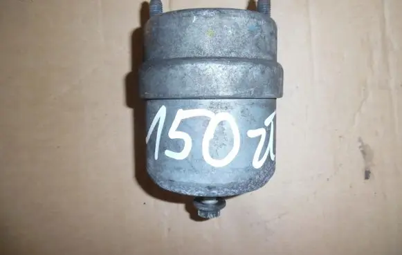 Volkswagen Transporter - Caravelle T4 Engine mount vacuum valve 7DO199132D
