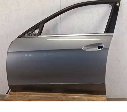Mercedes-Benz E W212 Front door